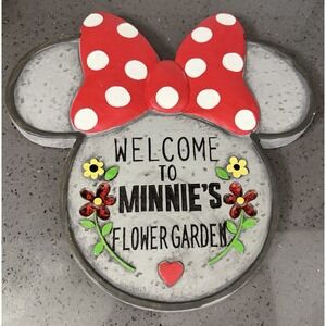 Disney Minnie Mouse Welcome Flower Garden Stepping Stone Red Bow Flowers